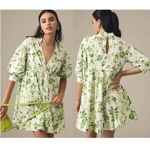 NWT Anthropologie Maeve V-Neck Tunic Dress with a green and white floral print